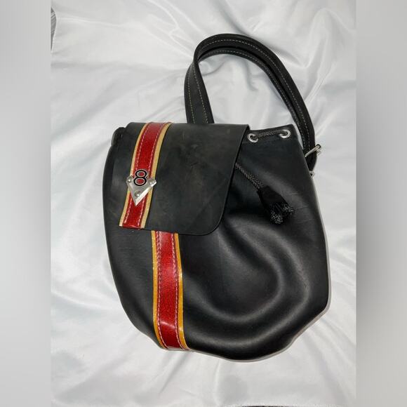 RARE LITTLEARTH 1990S RECYCLED TRUCK TIRE V8 DECAL BACKPACK PURSE BAG - Picture 4 of 16